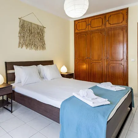 Lägenhet 1br Infante Flat In By Lovelystay *