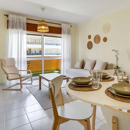 Appartement 1br Infante Flat In By Lovelystay Quarteira