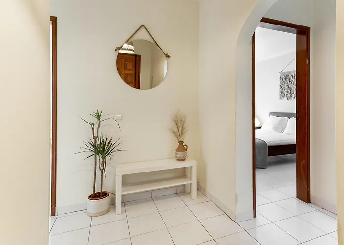 Appartement 1br Infante Flat In By Lovelystay