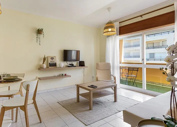 1br Infante Flat In By Lovelystay Appartamento *